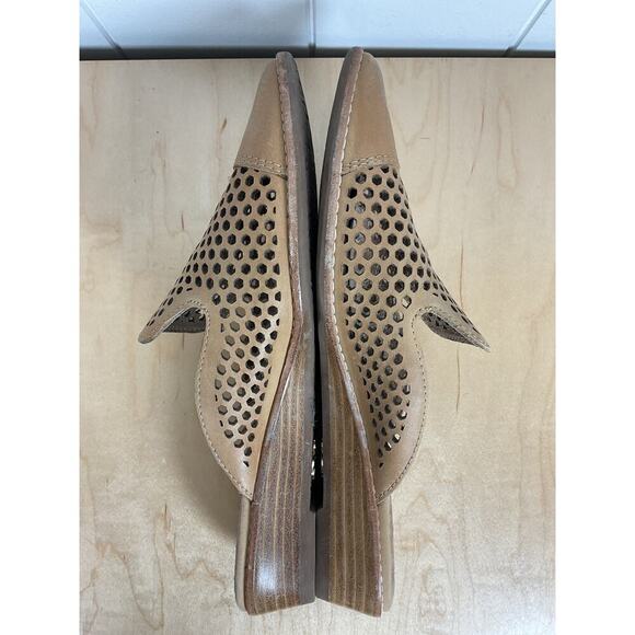 Bettye Muller Women's Concept Cara Perforated Leather Mules Brown Tan Size 7M - Picture 8 of 9